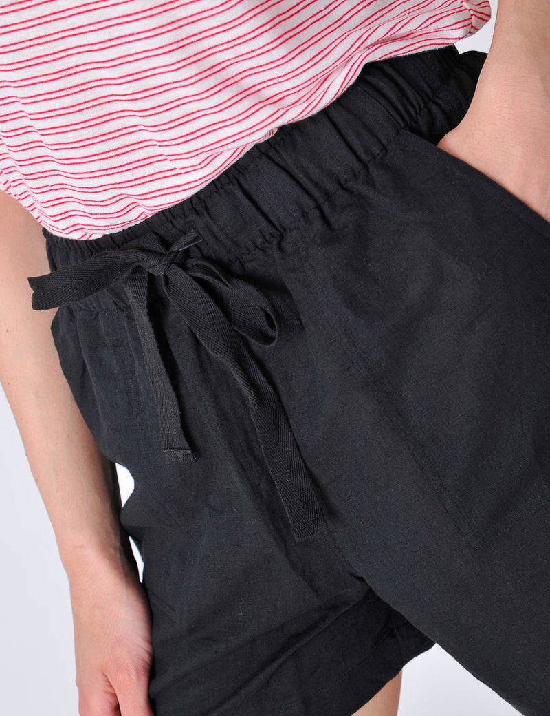 Hartland Black