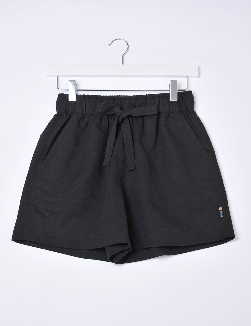 Hartland Black