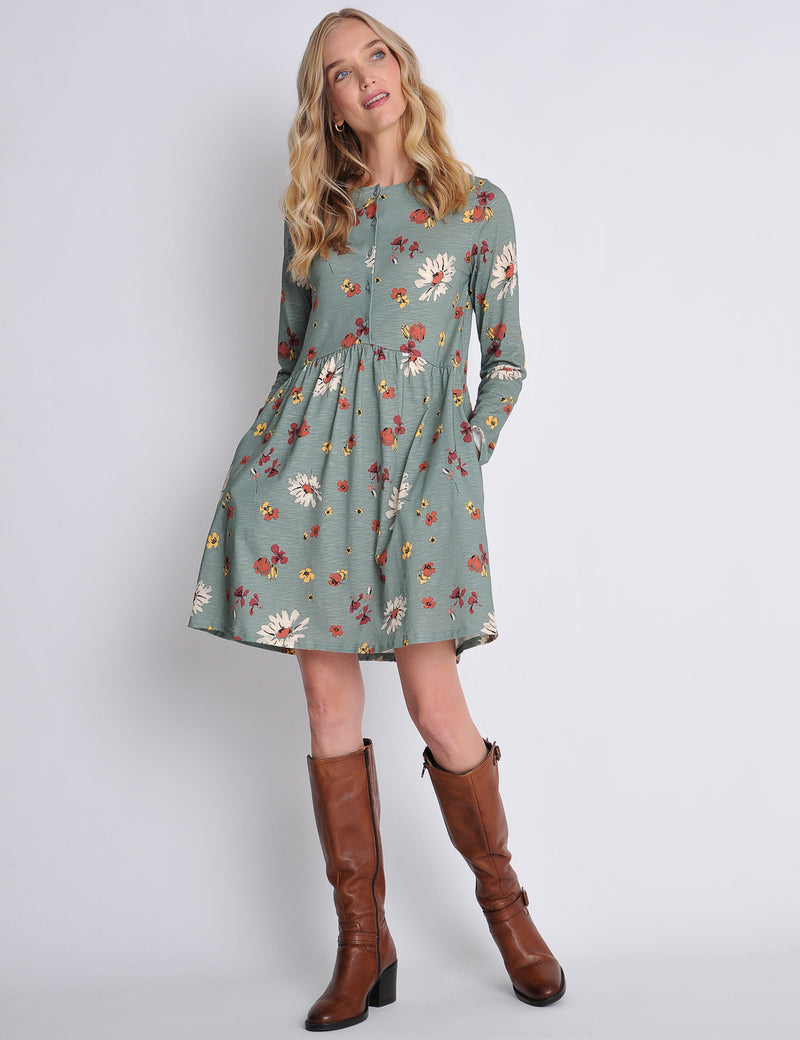 Hannafore Short Sage Green