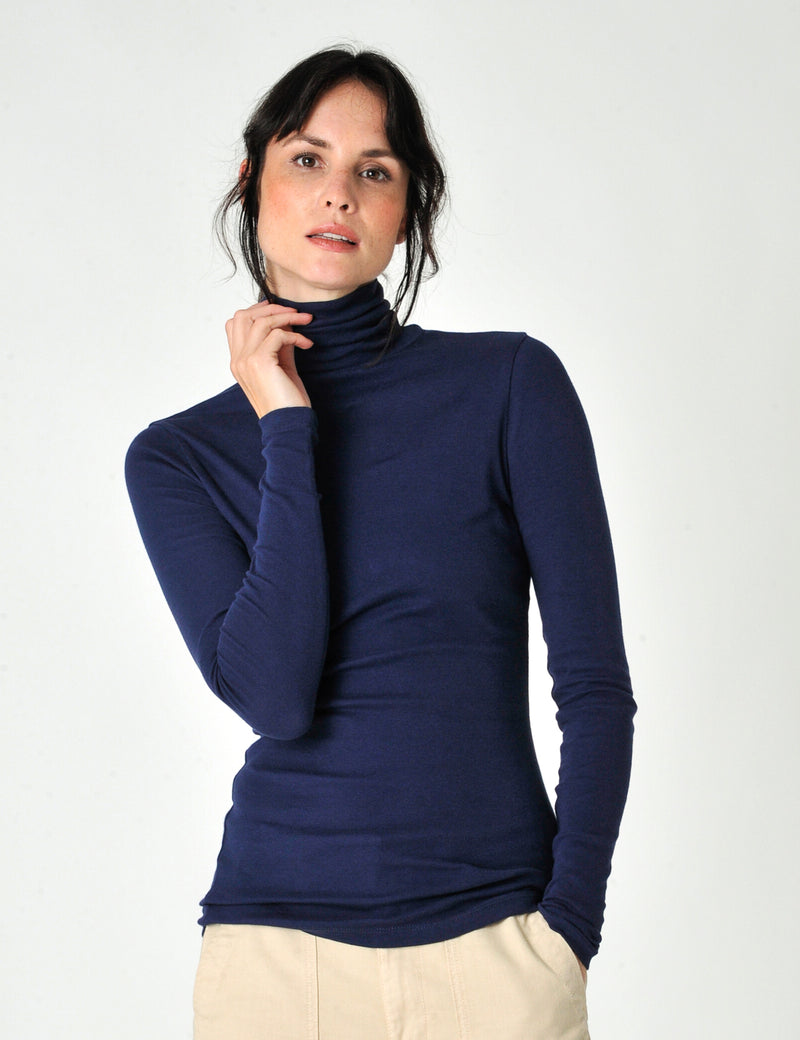 Agnes Burgs Navy