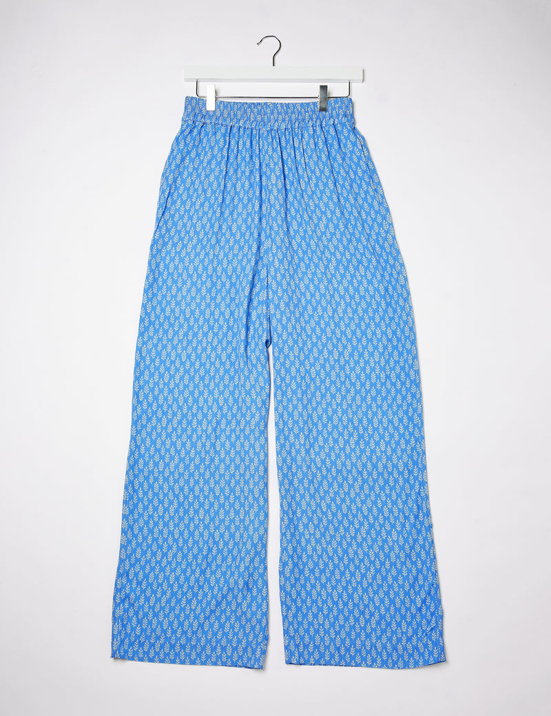Malmsmead Cornflower Blue